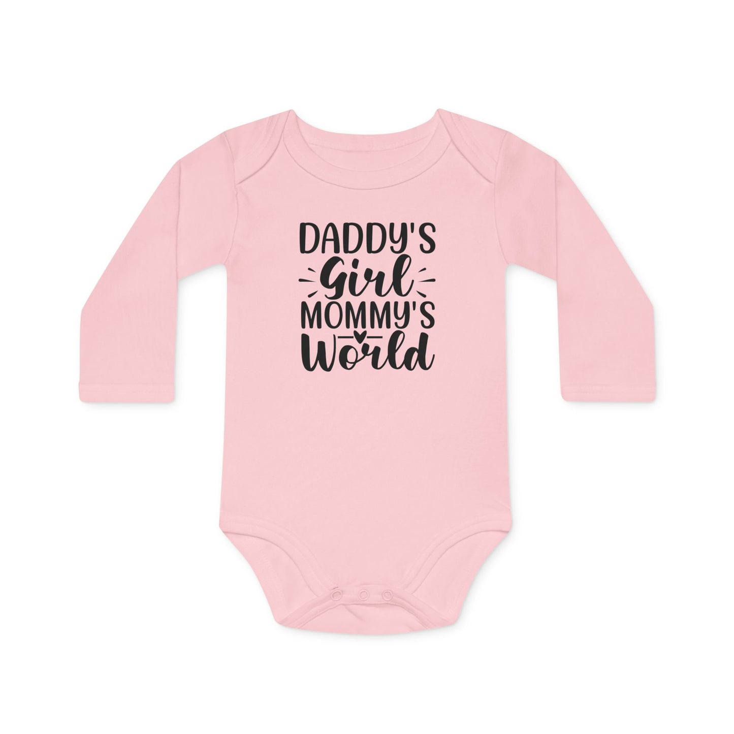 Langarm Baby und Kinder Bio Body mit Spruch "Daddys Girl - Mummys World" - Unisex Bodysuit mit Aufdruck für Neugeborene und Kleinkinder - 100% Bio Baumwolle, 200 g/m², bis 18 Monate bzw. 86cm - Powder Pink