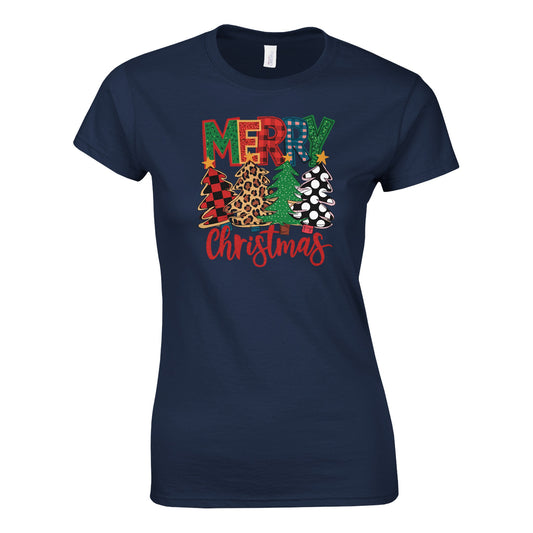 Tailliertes Damen Kurzarm T-Shirt mit Print - Merry Christmas mit bunte Christbäume - Weihnachten und Winter – viele Farben und große Größen - Marine