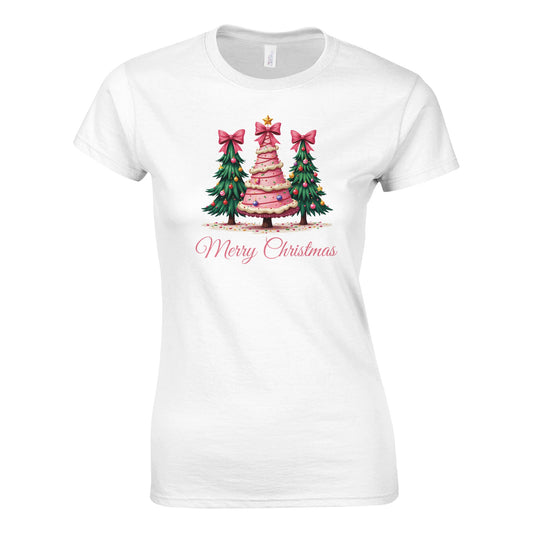 Tailliertes Damen Kurzarm T-Shirt mit Print - drei Christbäume und Merry Christmas - Weihnachten und Winter – viele Farben und große Größen -